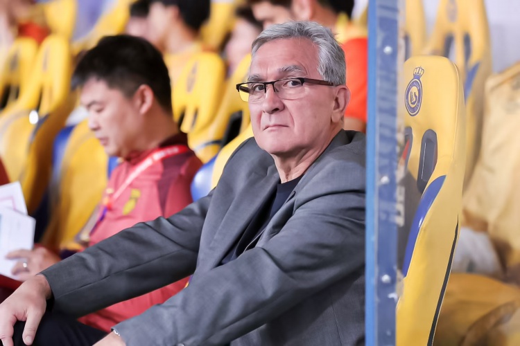  媒体人：伊万一直说国足目标是第4 今晚拿不到分也不是世界末日